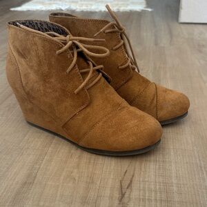 Cityclassified Brown Suede Wedge Ankle Boots